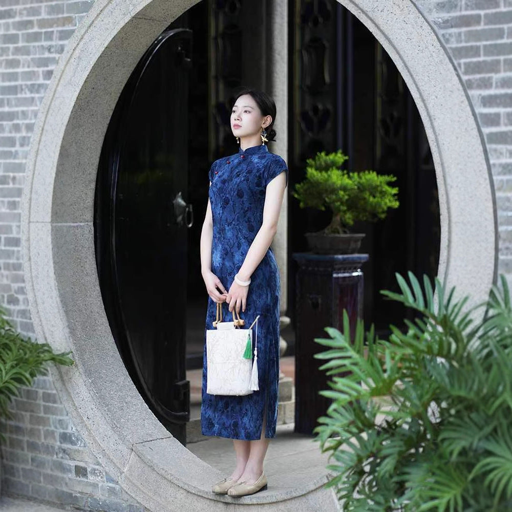 Dark Floral Short Sleeve Qipao Dress